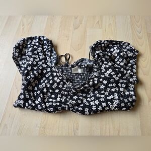 H&M Black And White Crop Top Size Medium